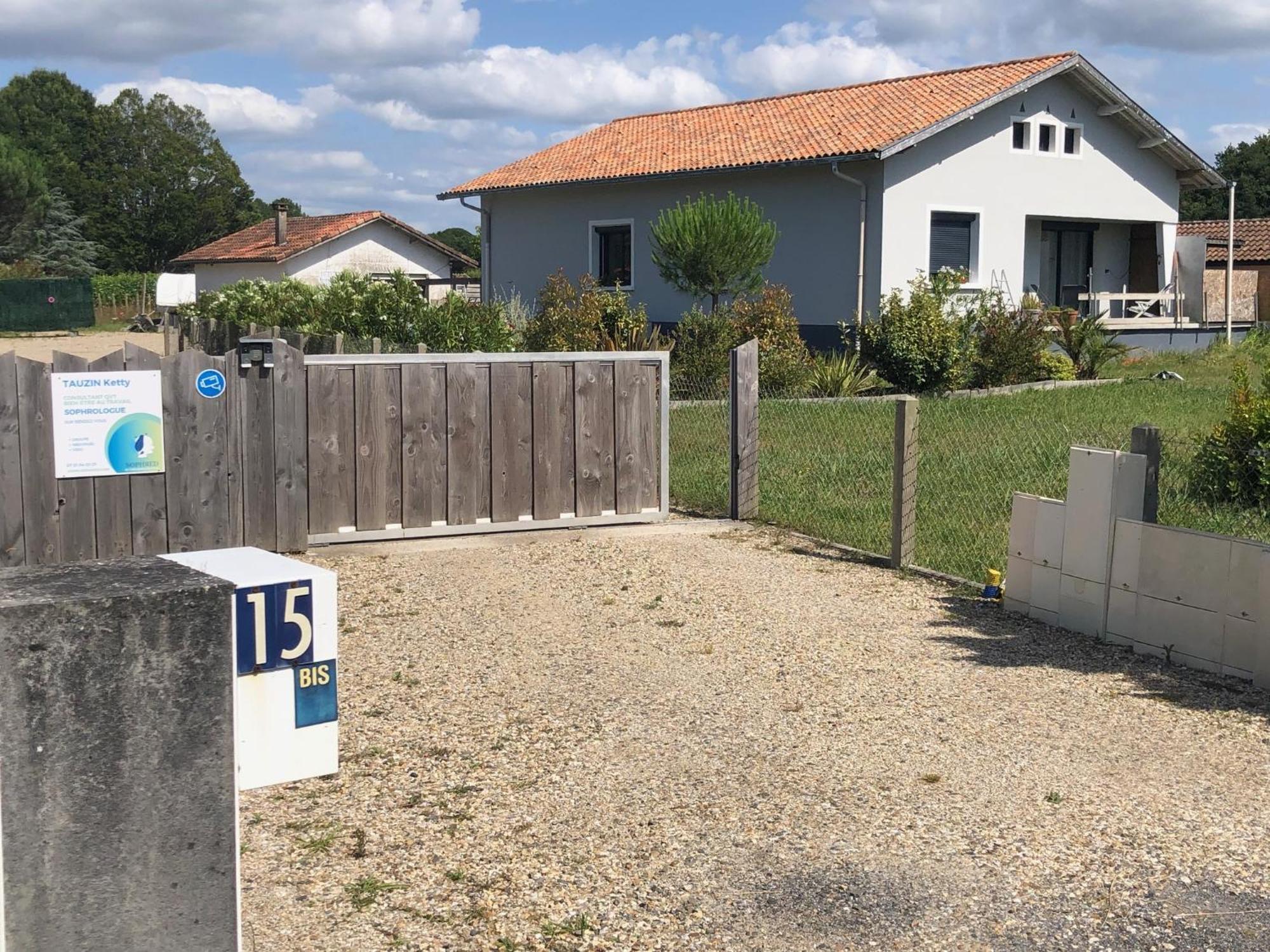 Les Logis D'Argent Studio Independant Parking Entree Autonome Linge De Lit Et Serviettes Wifi Fibre Tv Connectee Mimizan Exterior photo
